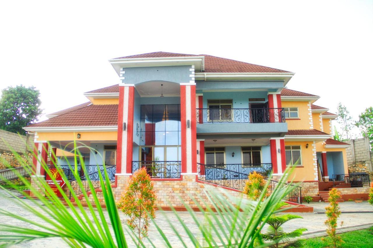 Fort Heights Homestay Fort Portal Dış mekan fotoğraf