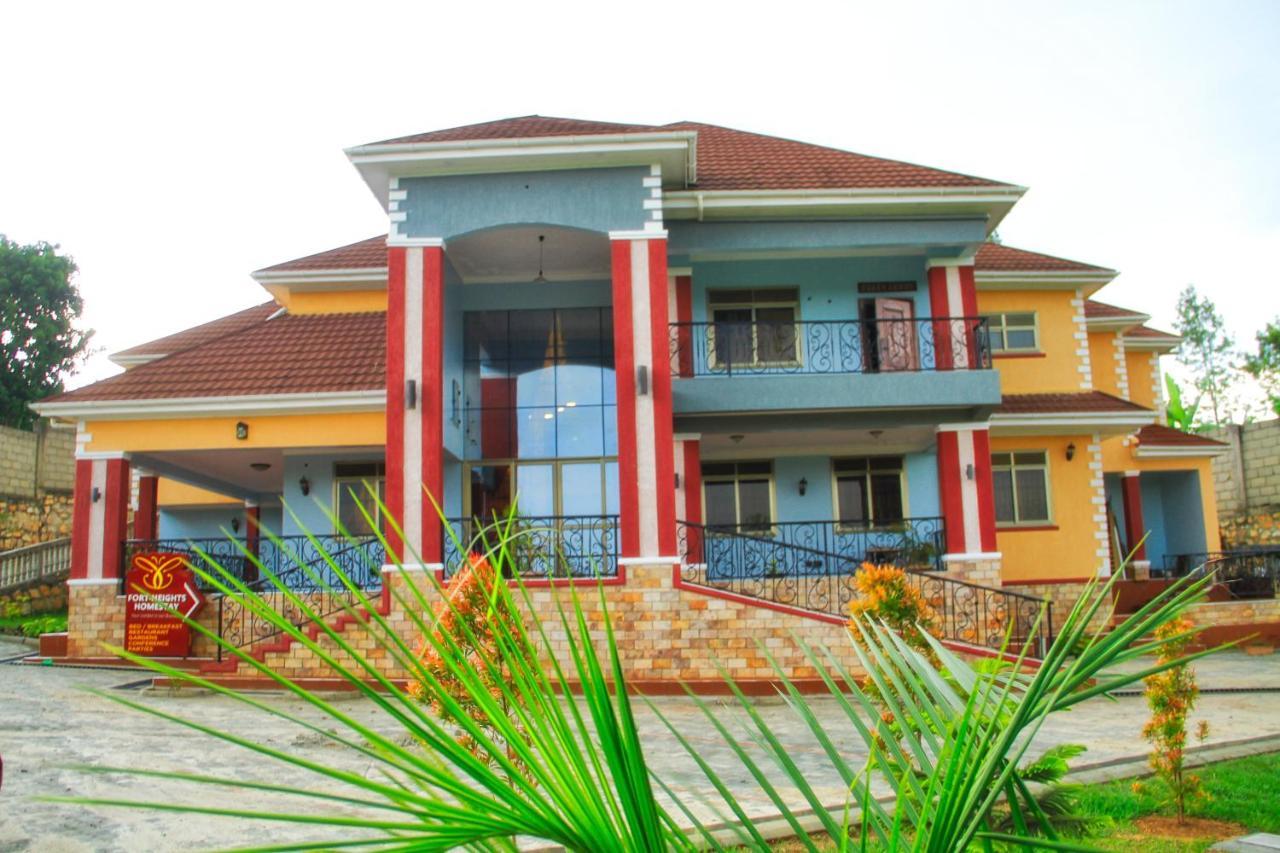 Fort Heights Homestay Fort Portal Dış mekan fotoğraf